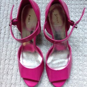 FIONI Fuschia Open Toe Shoes